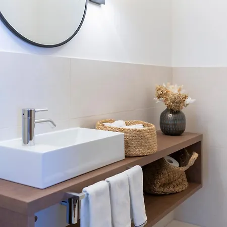 Am - Your Austrian *